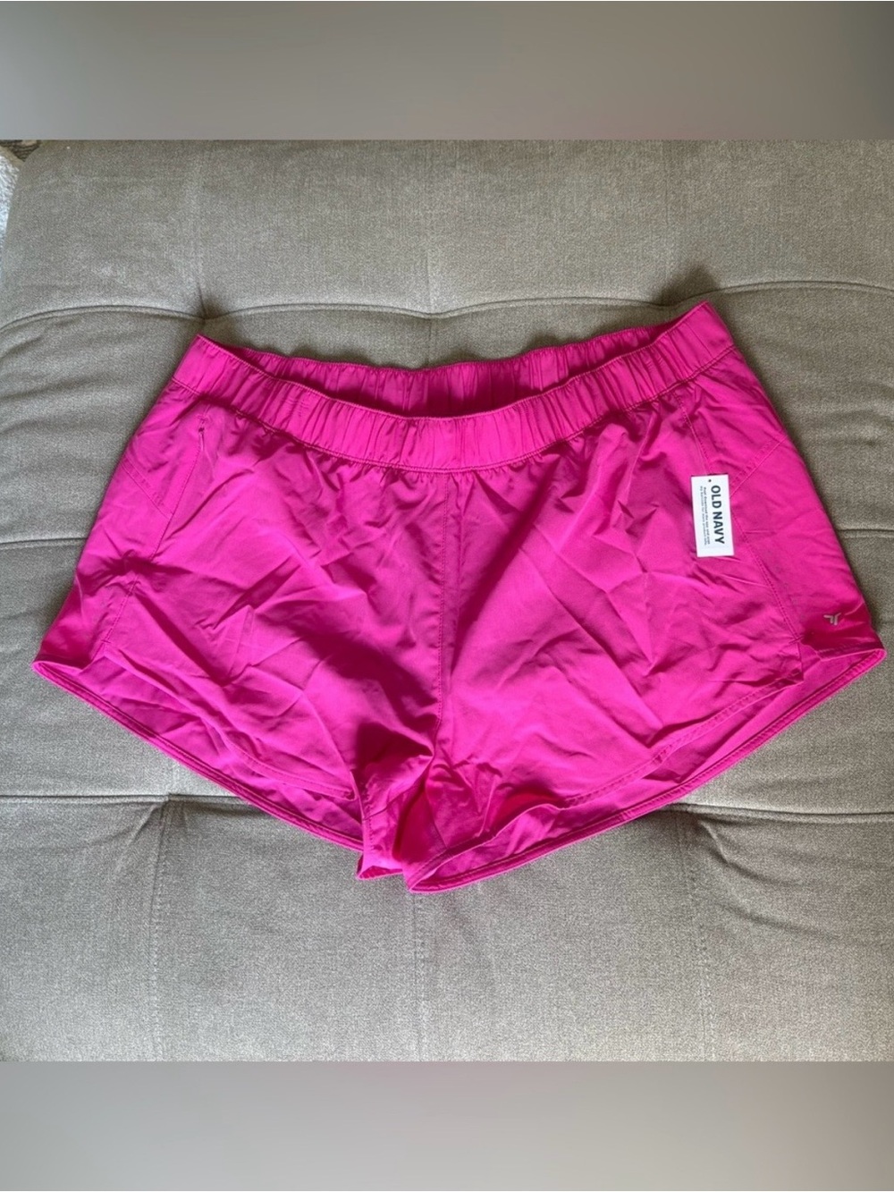 Old Navy Women's Pink Mid Rise Athletic Workout Shorts